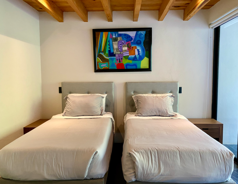 Recamara con dos camas individuales Recámara 3